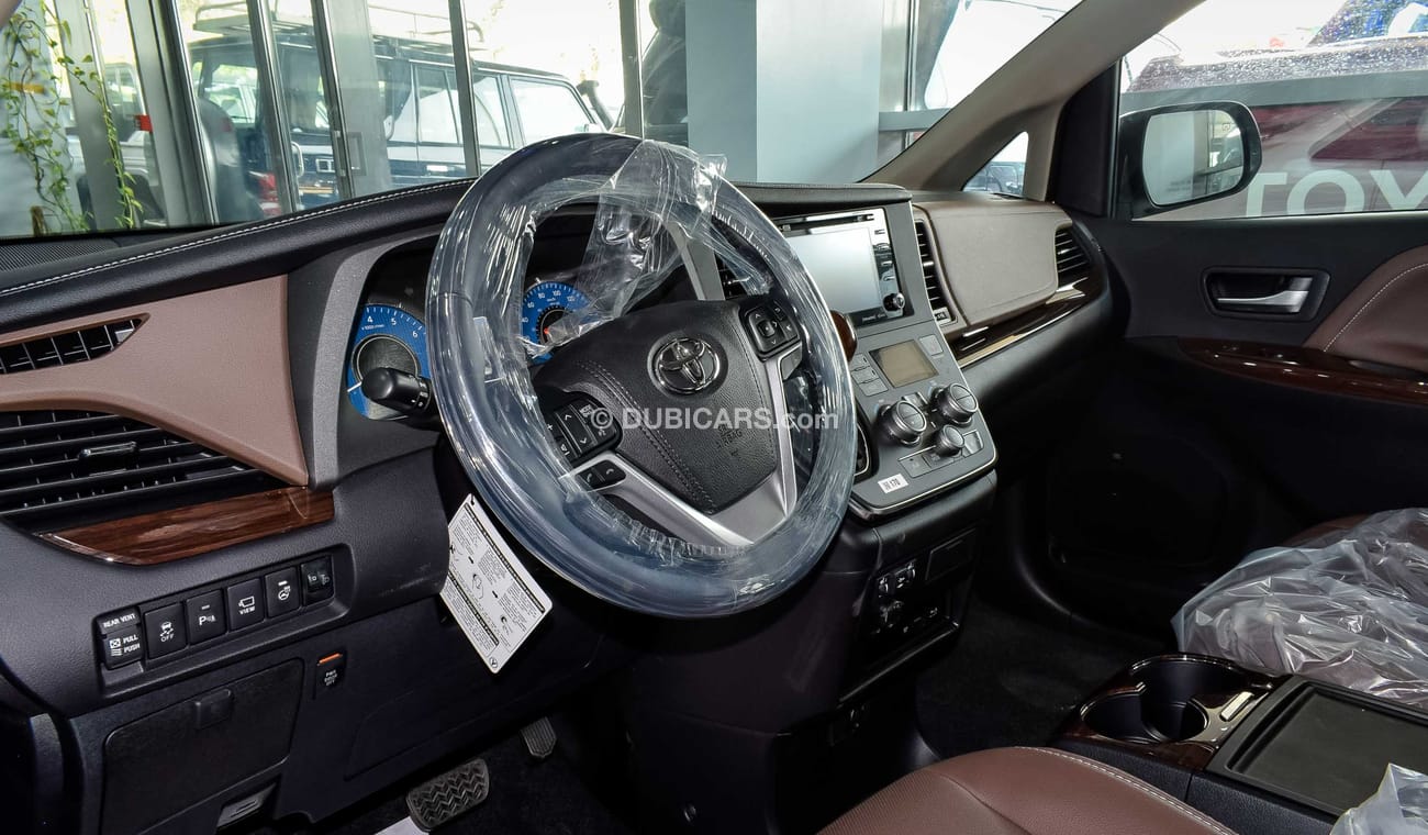 تويوتا سيينا Limited