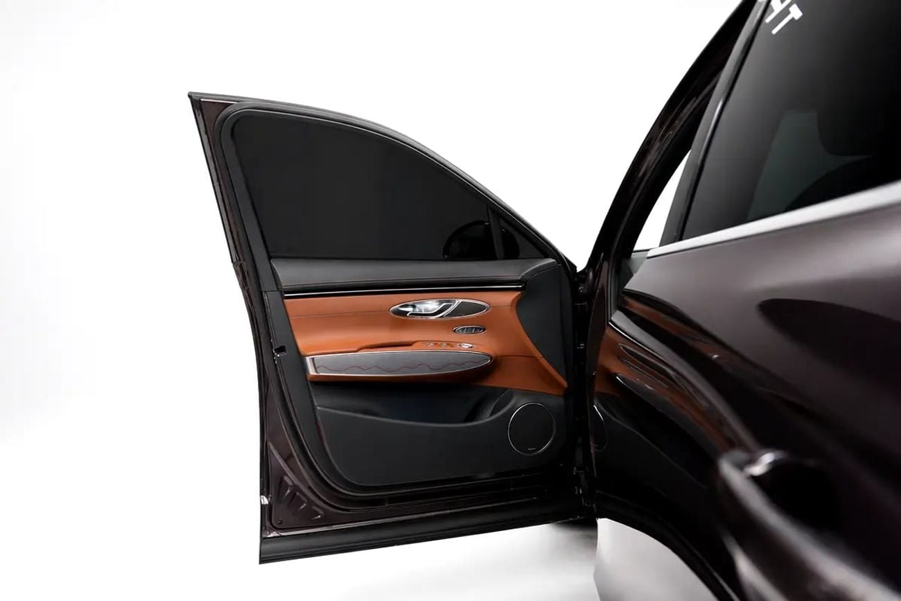 جينيسس GV70 PREMIUM 2023GCC UNDER WARRANTY
