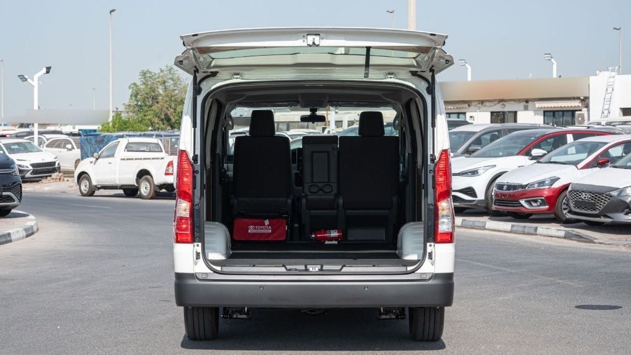 Toyota Hiace GL HIACE 2.8L STANDER MT 2024