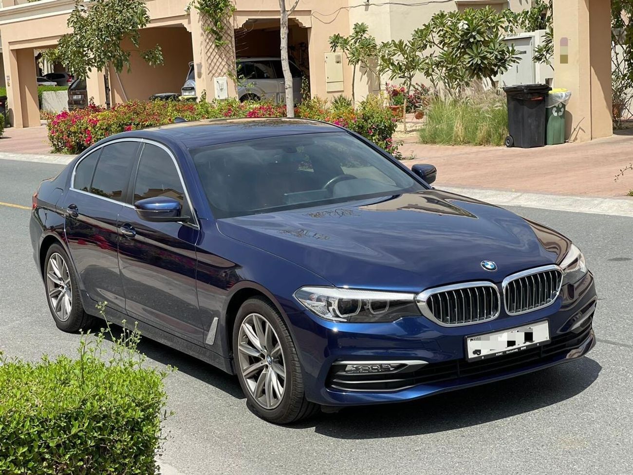 BMW 520i Joy Edition 2.0L