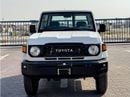 تويوتا لاند كروزر 70 2024 Toyota LC71 4.0 Hard Top - أبيض من الداخل رمادي مزرق | للتصدير فقط