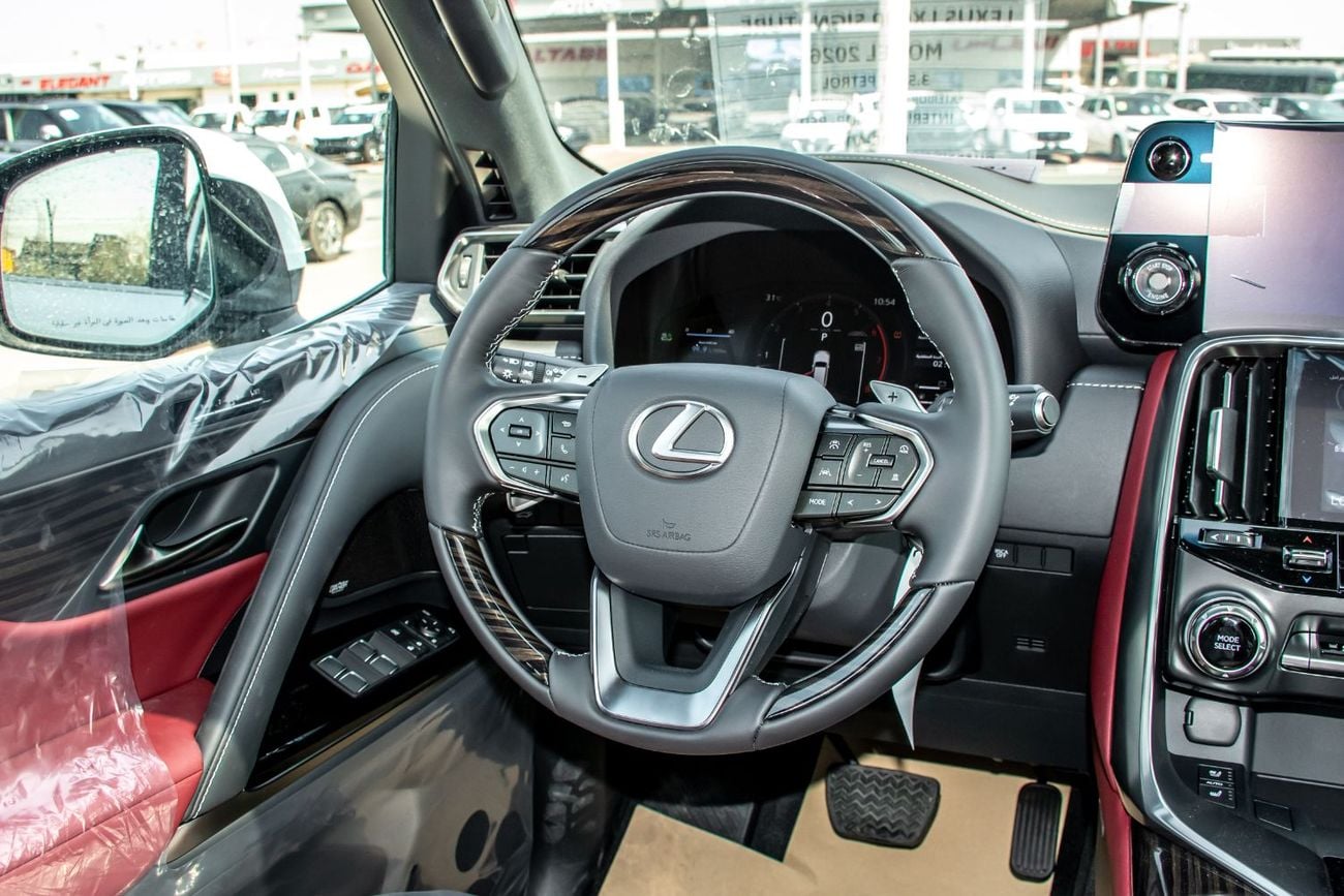 Lexus LX 600 Lexus LX-Series LX 600 Signature