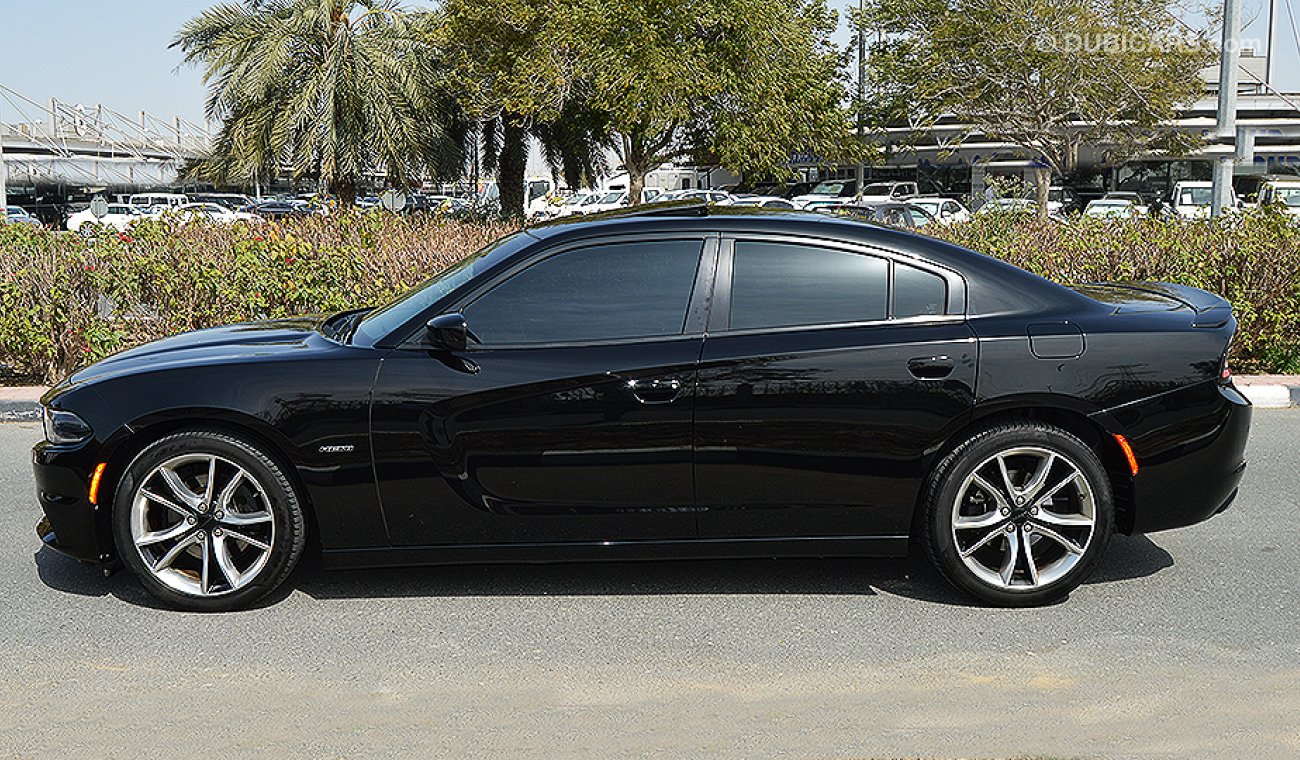 Dodge Charger 2015 R/T, 5.7L-V8 HEMI, GCC w/ 2Years or 'til 100,000km Warranty # Full Service History - Al Futtaim