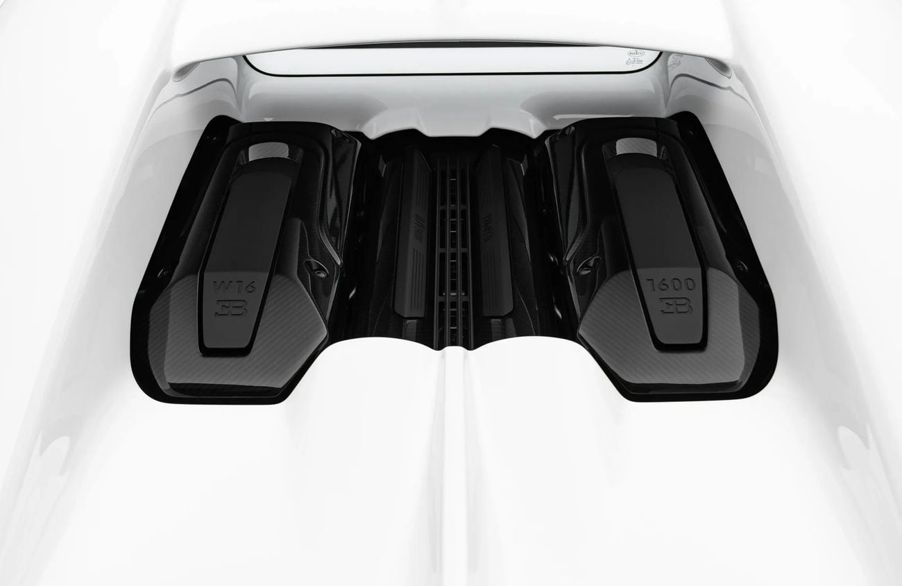 بوغاتي ميسترال W16 رودستر 8.0L W16 Quad-Turbocharged Engine