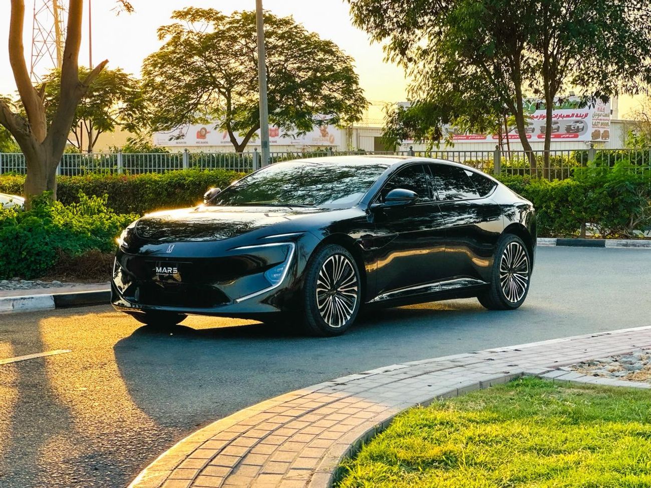 Avatr 12 2024 AVATR 12 Performance AWD | 94.5 kWh | 578 Hp | Range (700 Km) | Law Mileage (18,000 Km) | Warra