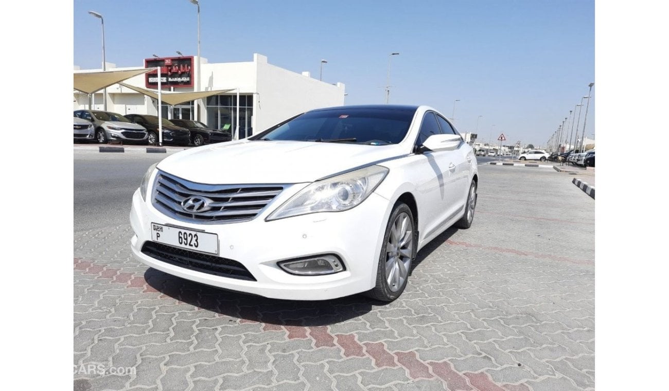 Hyundai Azera Hyundai Azera 2014 panoramic full options for sael