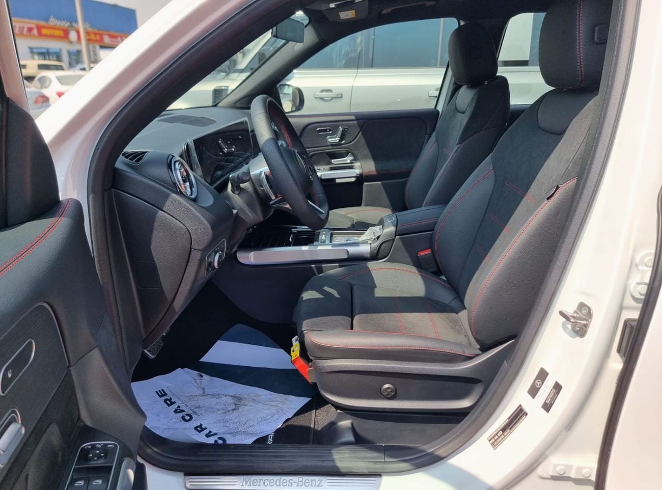 Mercedes Benz GLB200 STD GLB 200 SUV 7 Seater Under Warranty 2025 GCC