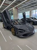 مكلارين 750S سبايدر Brand New McLaren 750S Spider