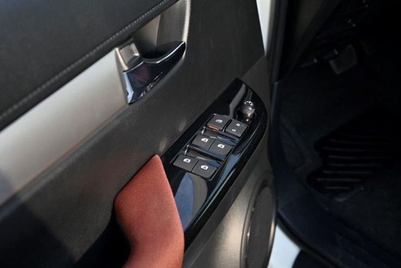 Toyota Hilux S GLX 2.7L AWD A/T