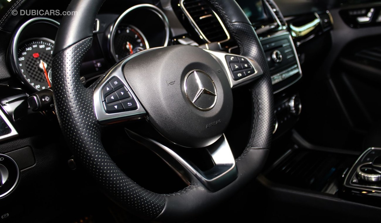 مرسيدس بنز GLE 43 AMG 4 Matic