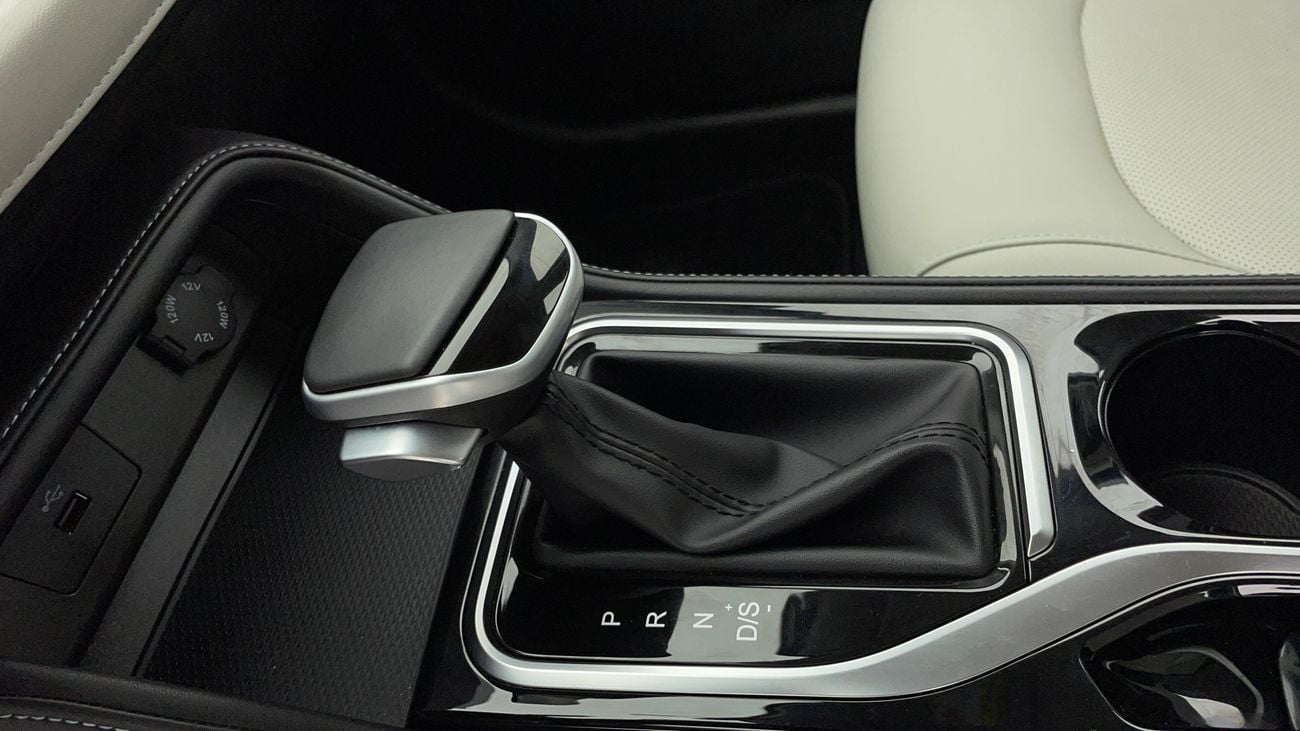 جاك JS4 INTELLIGENT LUXURY 1.5 | بدون دفعة مقدمة | اختبار قيادة مجاني للمنزل