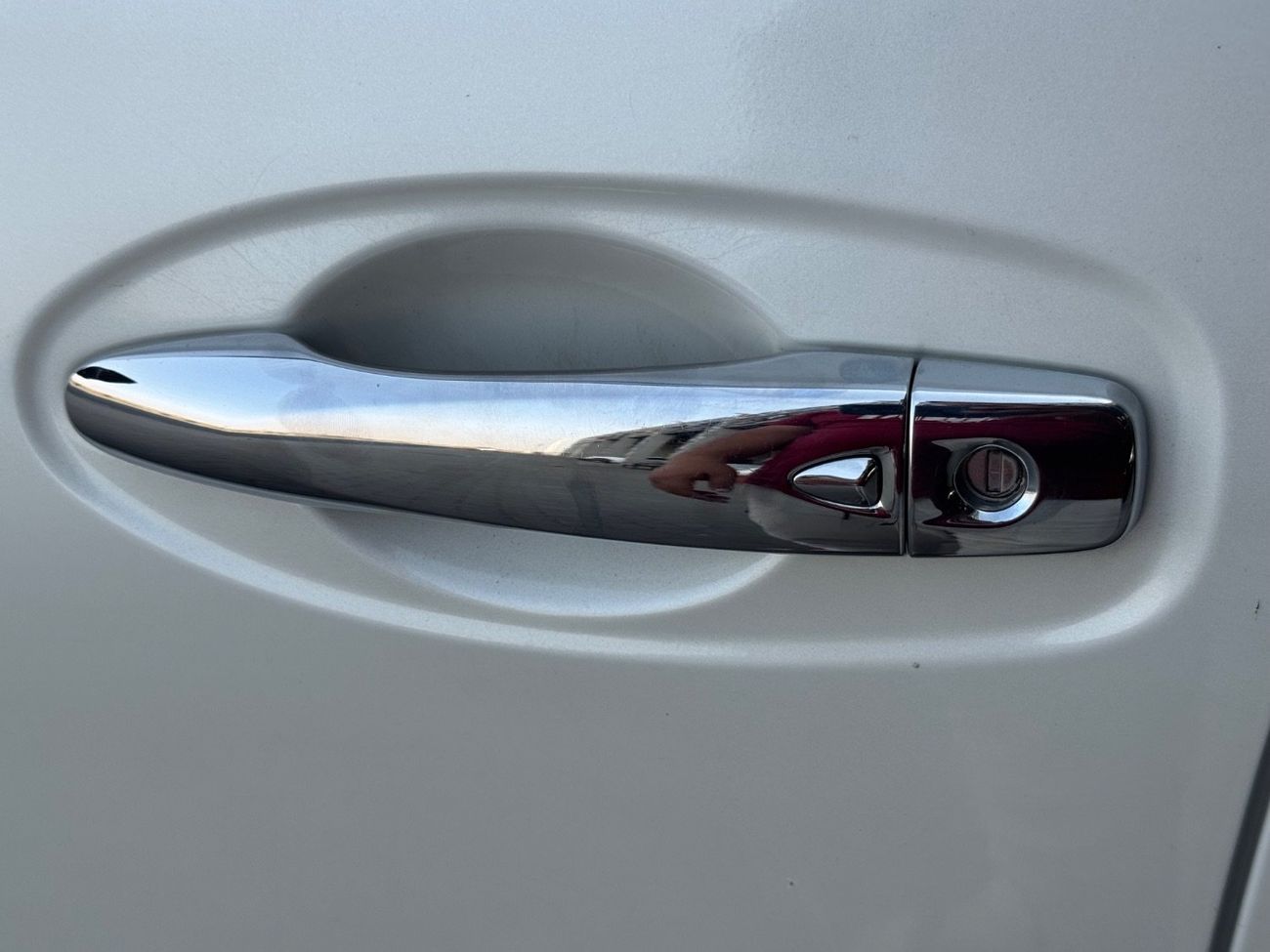 Nissan Rogue SL / 2.5L V4 / PANORAMIC SUNROOF / AWD / 360 CAMERA / ELECTRIC SEATS / REAR AC