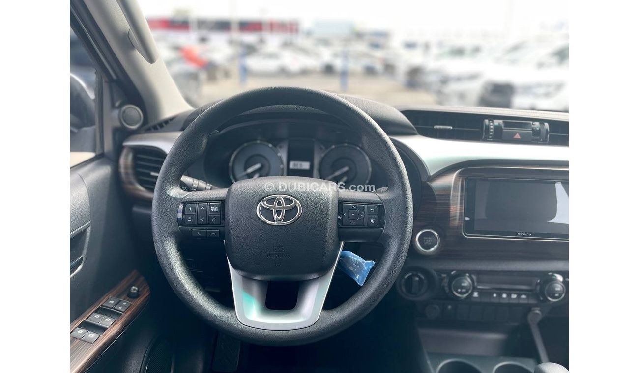 Toyota Hilux 2.7L Petrol SR5 4WD, Push Start Full Option 2023MY