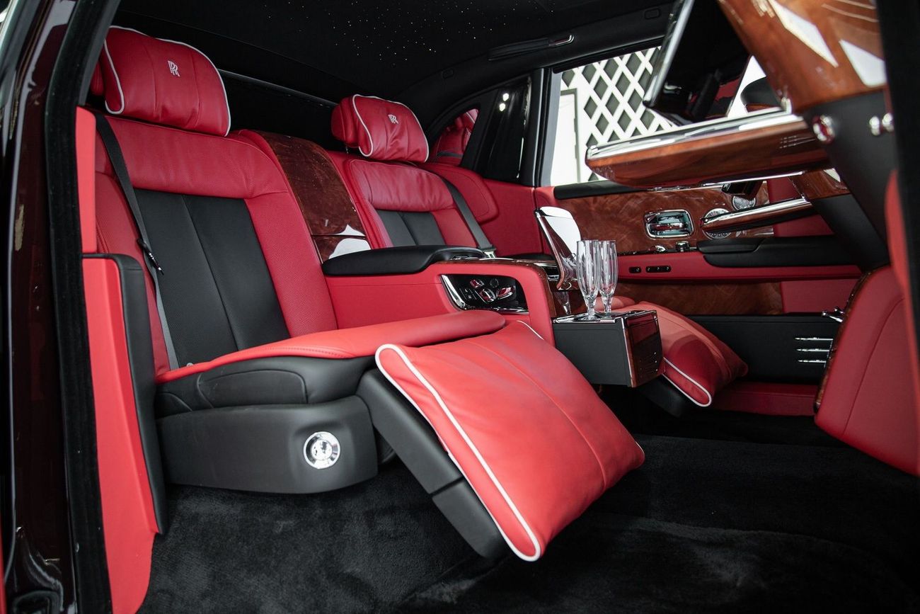 Rolls-Royce Phantom EWB