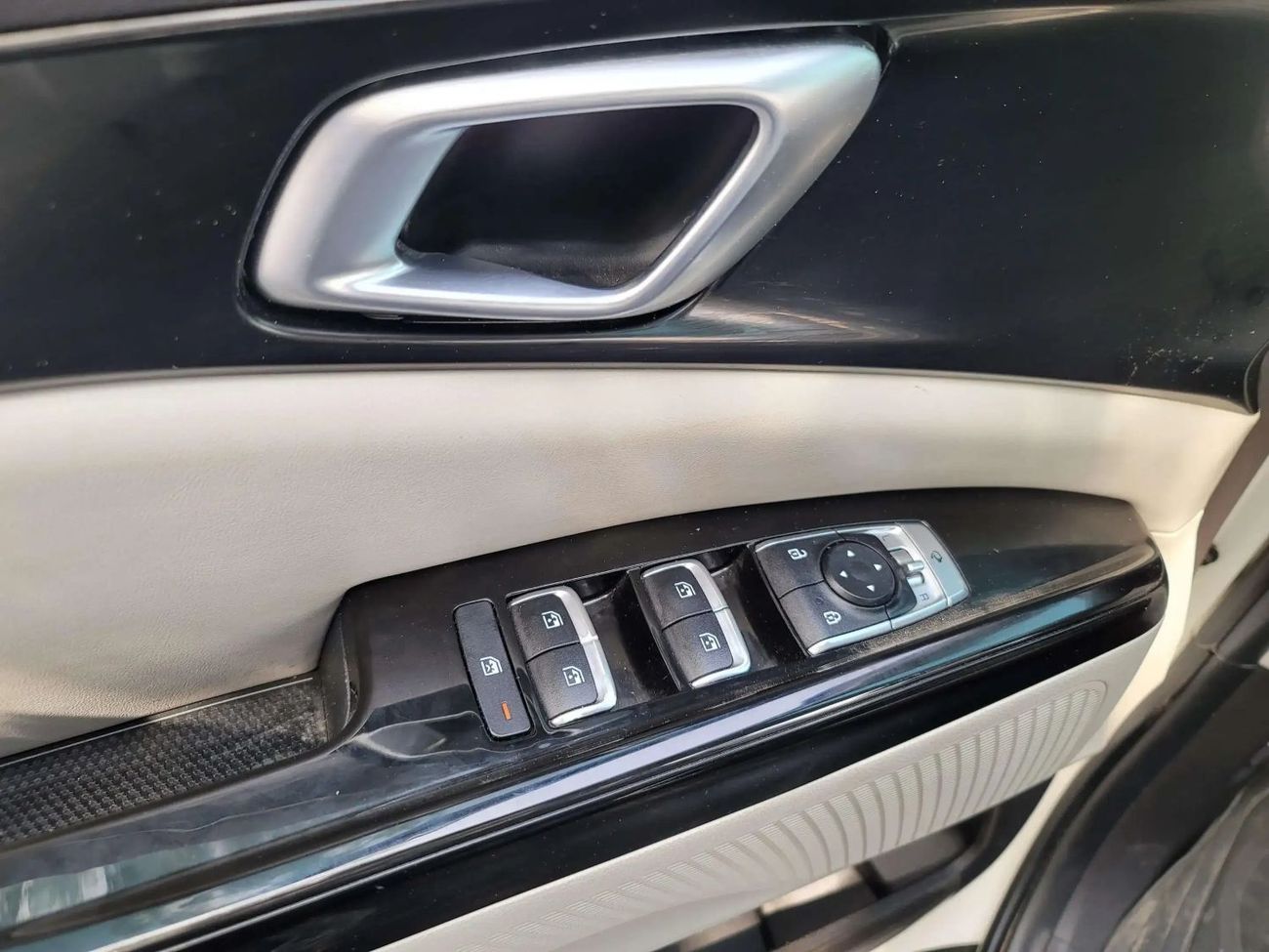 كيا كارنيفال GDI EX 3.5L