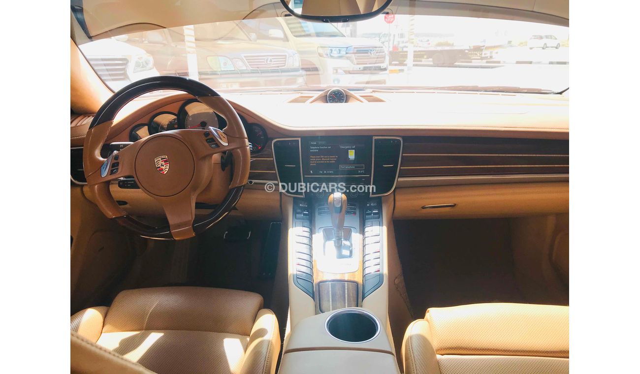 Porsche Panamera