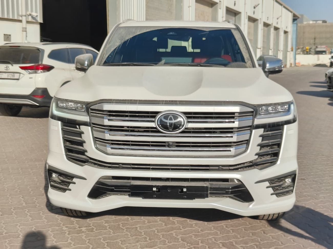 تويوتا لاند كروزر 2026 Toyota Land Cruiser LC300 VXR Full-Option with Radar 3.3L V6 Twin Turbo Diesel A/T Export Only