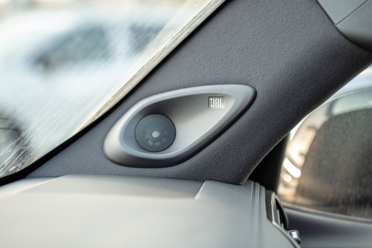 تويوتا لاند كروزر Toyota Land Cruiser VX 2025 4.0L Petrol