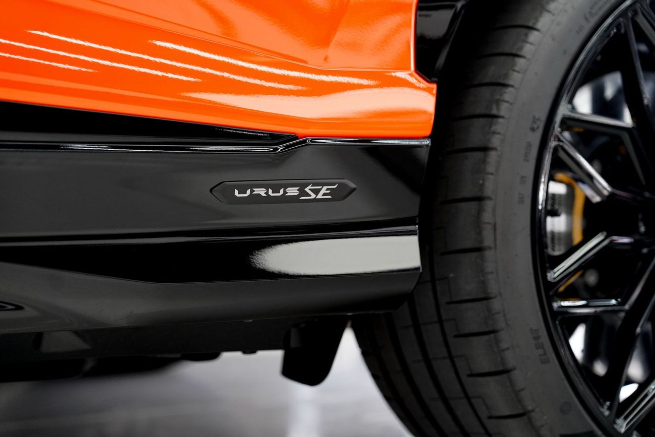 لامبورغيني اوروس STD 4.0T V8