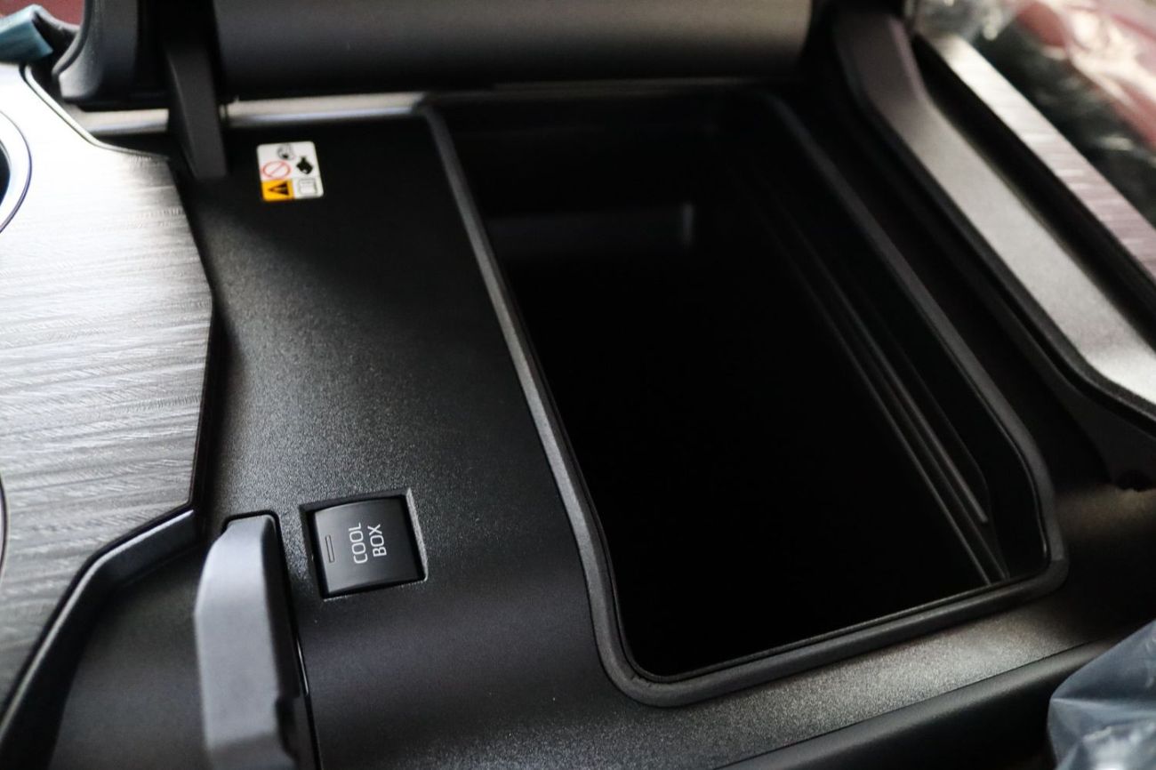 Toyota Land Cruiser 2025 LAND CRUISER VXR 3.5 TWINTURBO FULLY LOADED **التصدير فقط خارج الخليج***