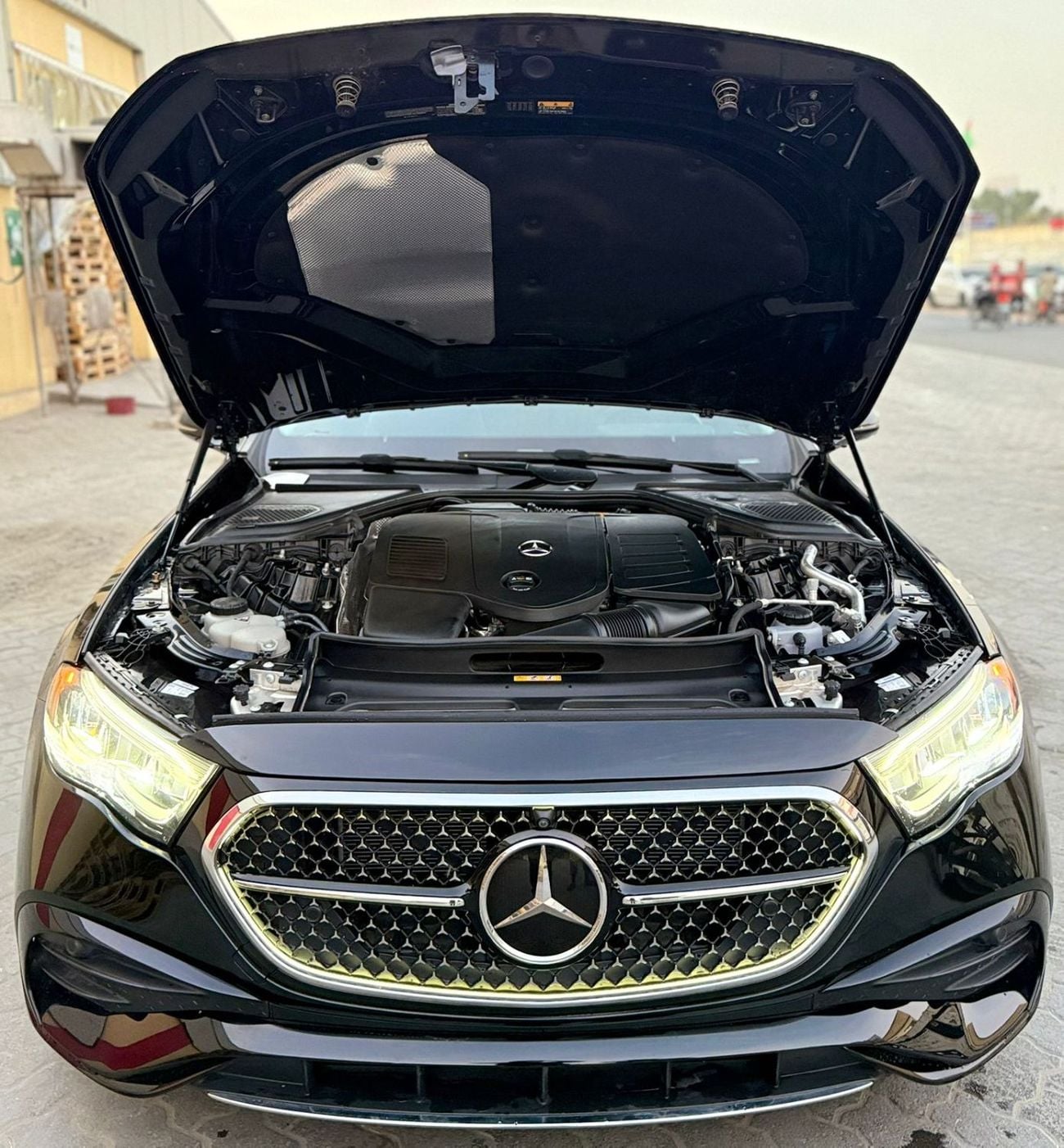 Mercedes Benz E350