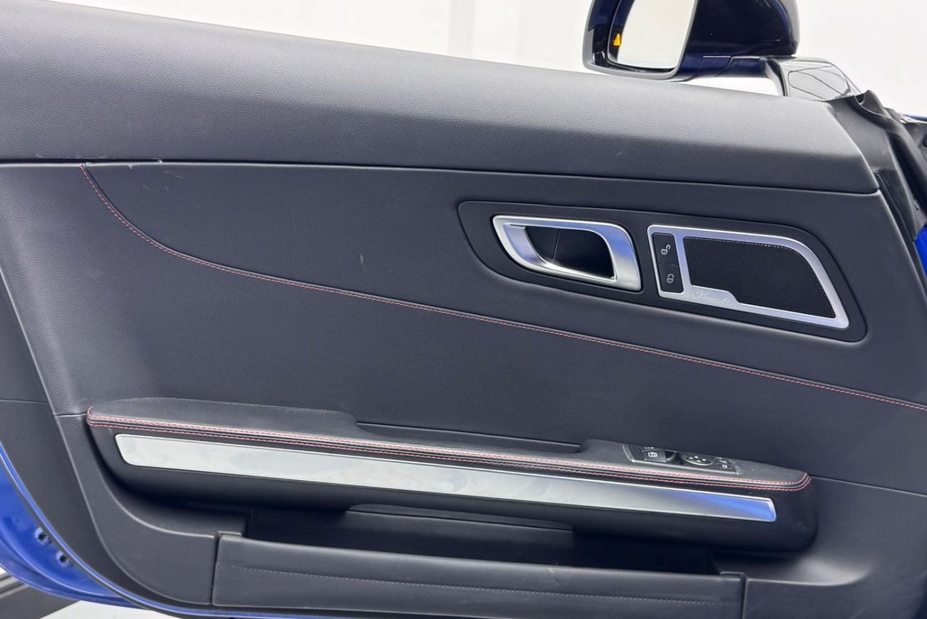 Mercedes-Benz AMG GT S 2016 Mercedes-Benz AMG GTS Coupe, Full Service History, Fully Loaded, Excellent Condition, GCC