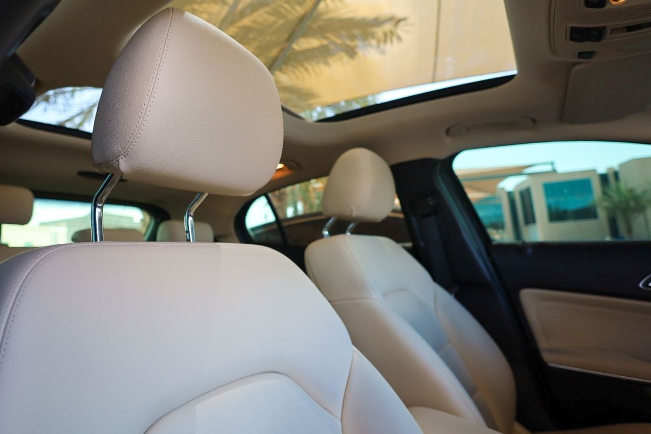 مرسيدس بنز GLA 220 Std