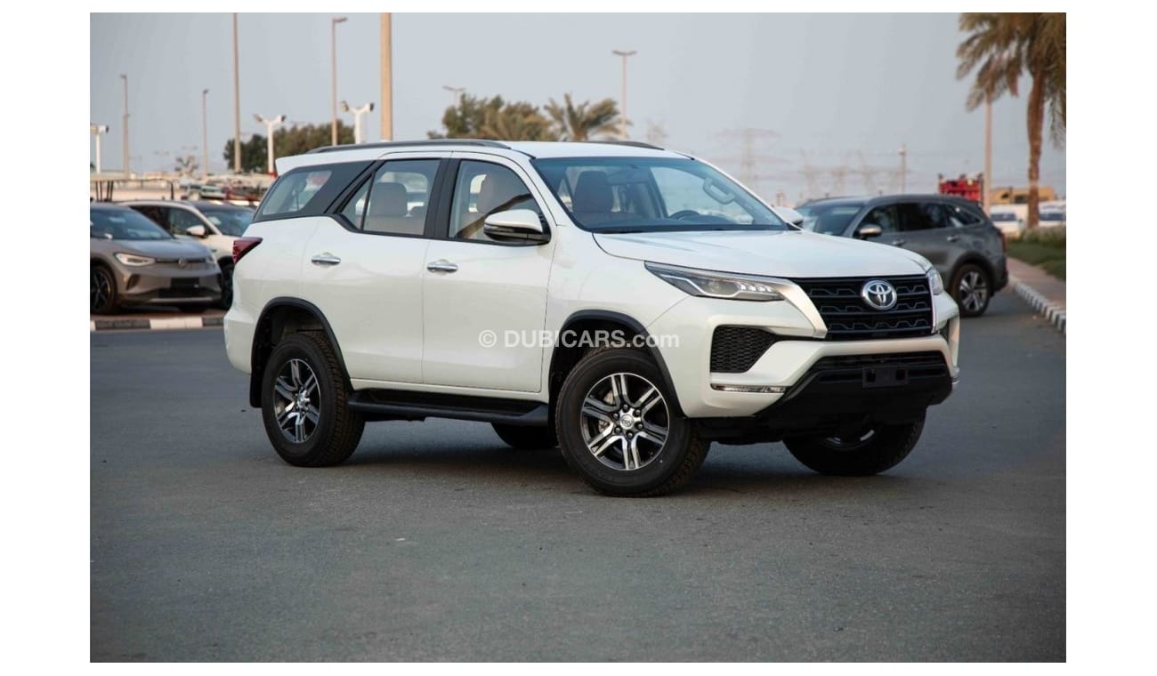 Toyota Fortuner 2023 Toyota Fortuner 2.7 EXR P AT - Pearl White inside Beige | Export Only
