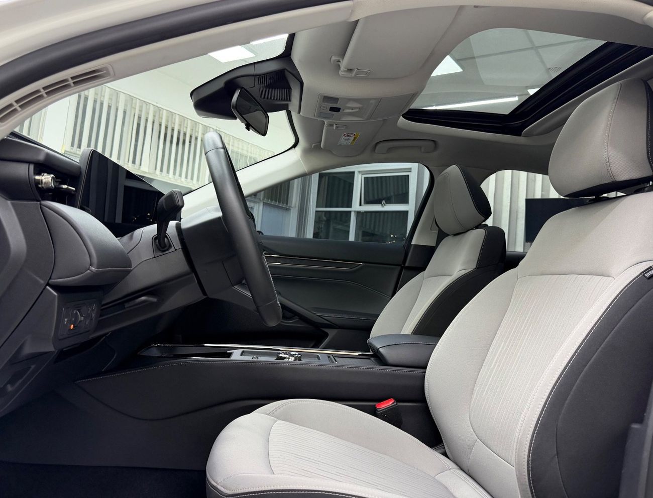 فورد توروس GCC .. FSH .. Perfect condition .. Sunroof