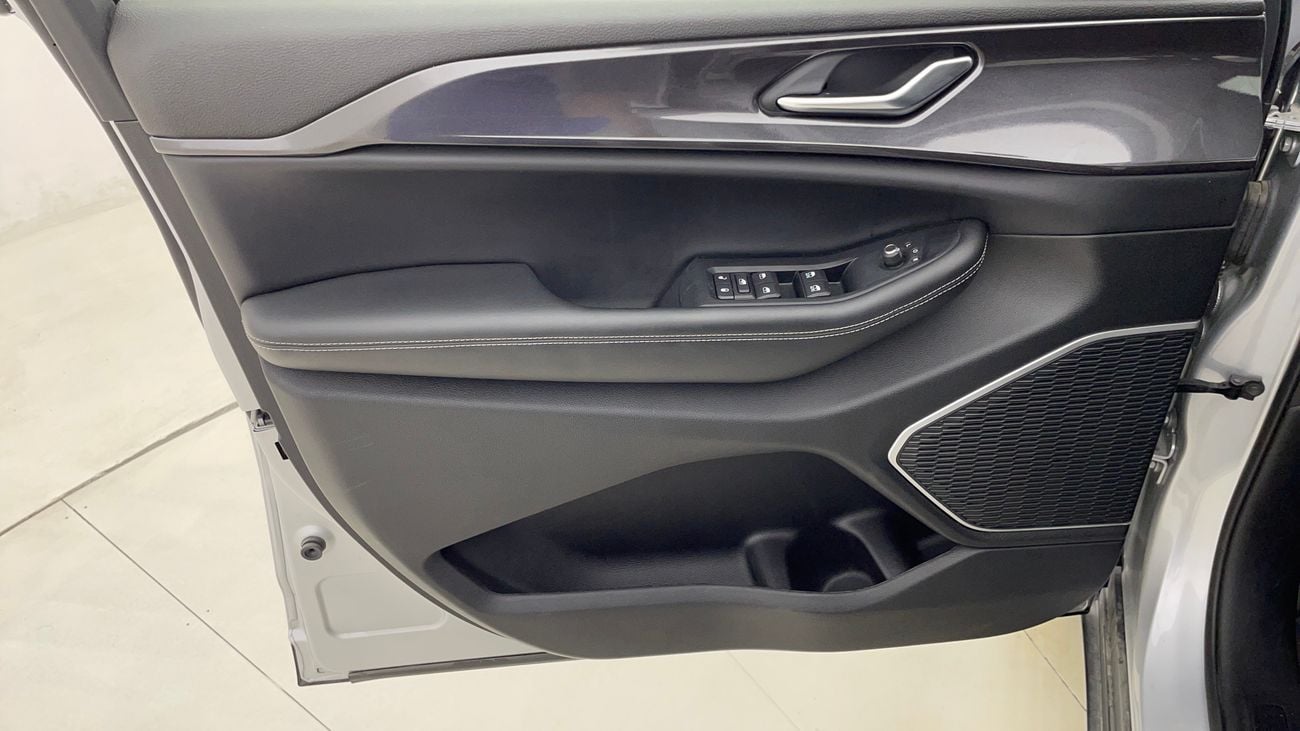 جيب شيروكي ALTITUDE 3.6 | بدون دفعة مقدمة | اختبار القيادة في المنزل