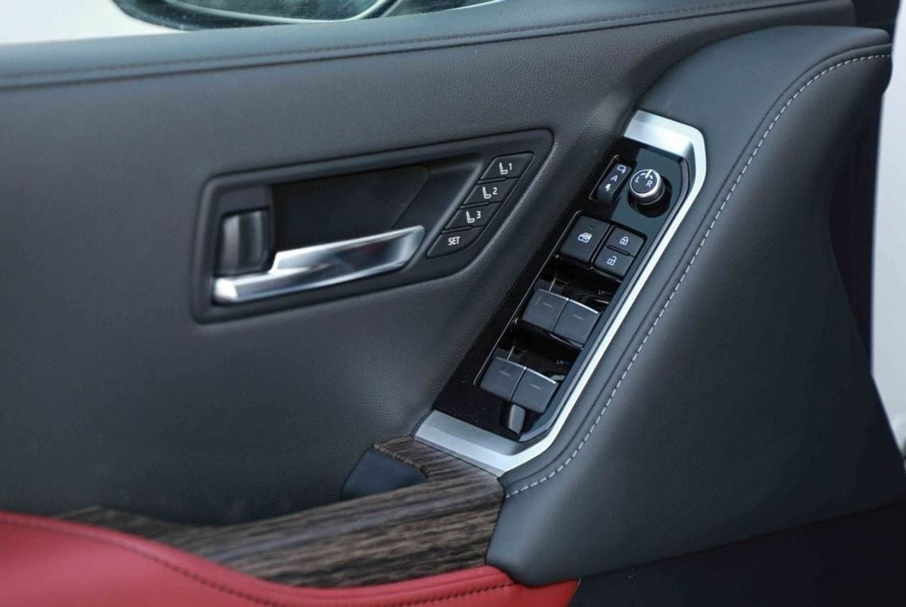 Toyota Land Cruiser 2024 TOYOTA LAND CRUISER VXR 3.3 - PRECIOUS WHITE PEARL inside RED | Export Only