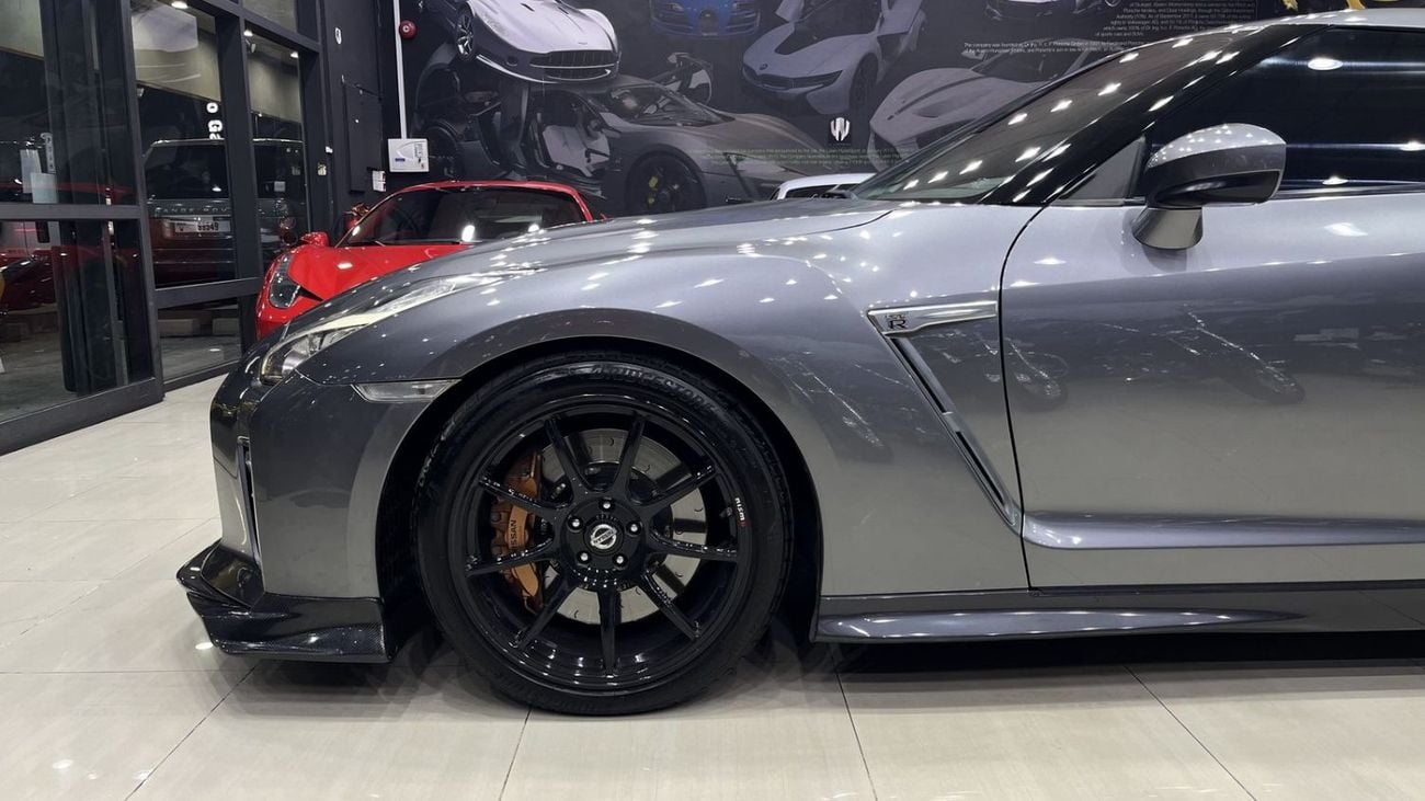 نيسان جي تي ار PREMIUM Nissan GT-R 2017