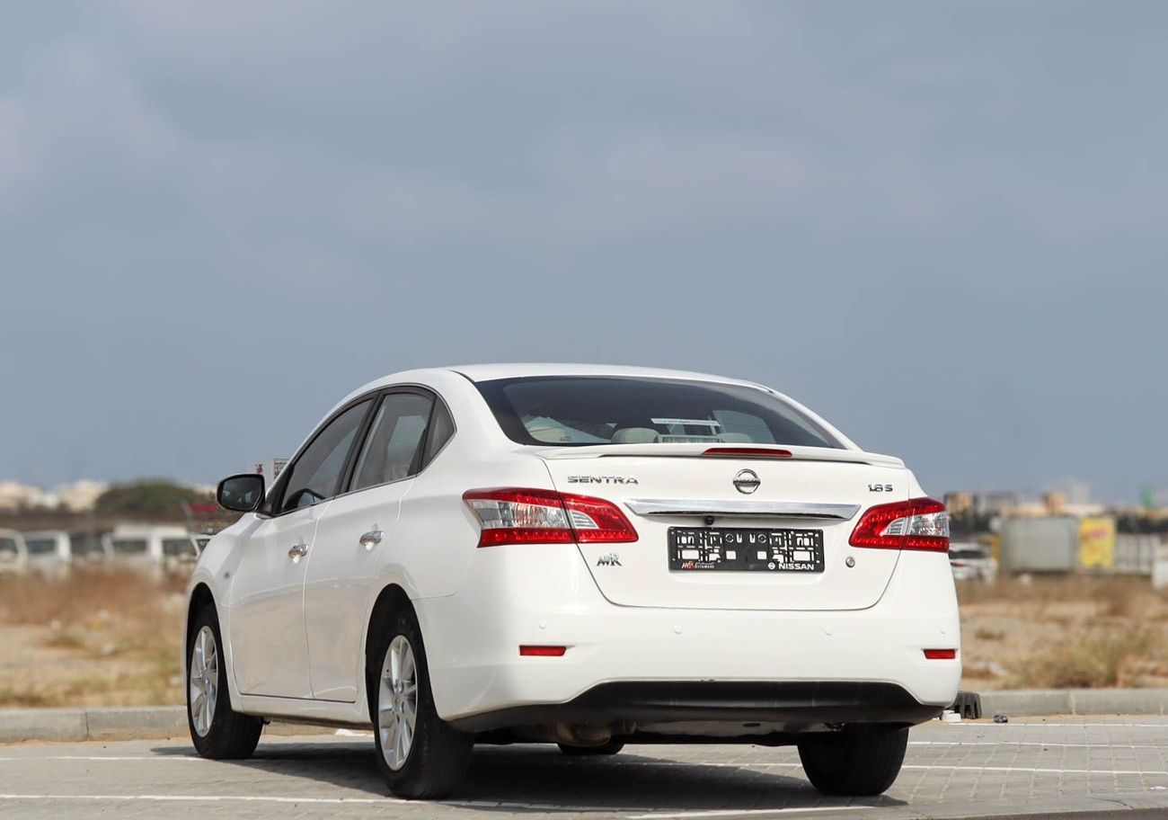 نيسان سنترا S 1.8L nissan sentra 1.8L 2020 GCC, original paint, accident-free, in excellent condition 747 P.M