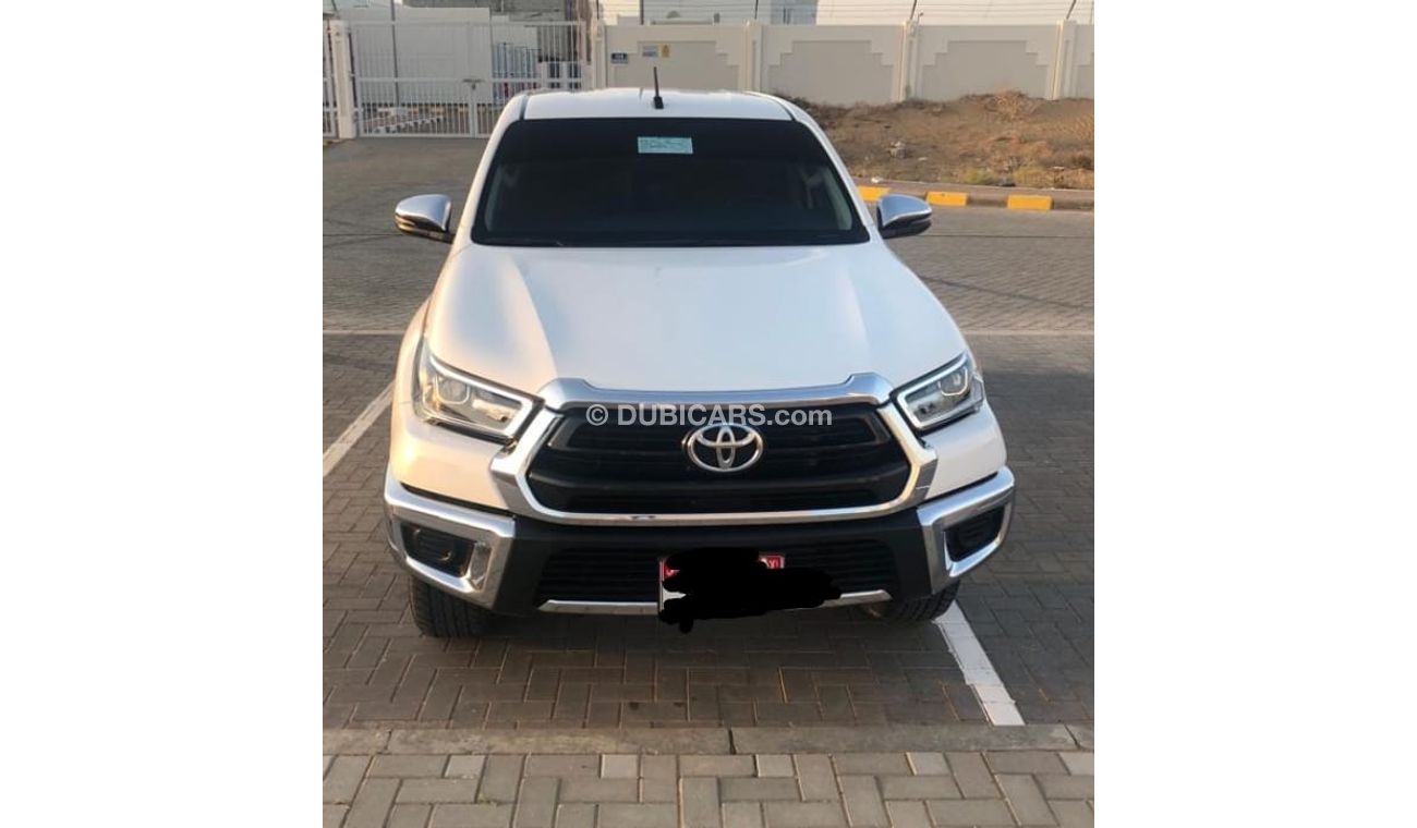 تويوتا هيلوكس