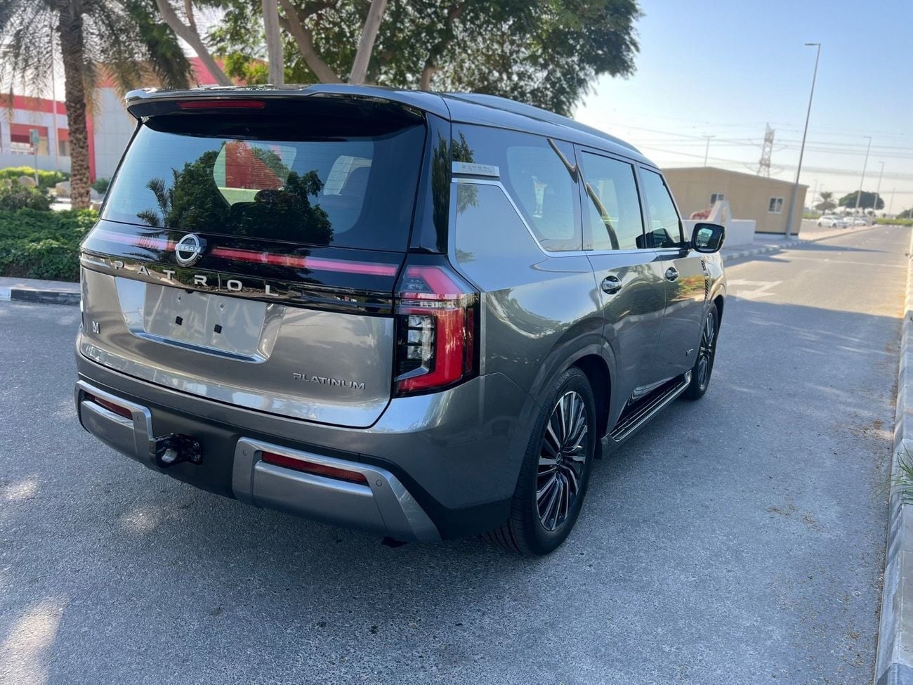 Nissan Patrol LE PLATINUM CITY LE PLATINUM