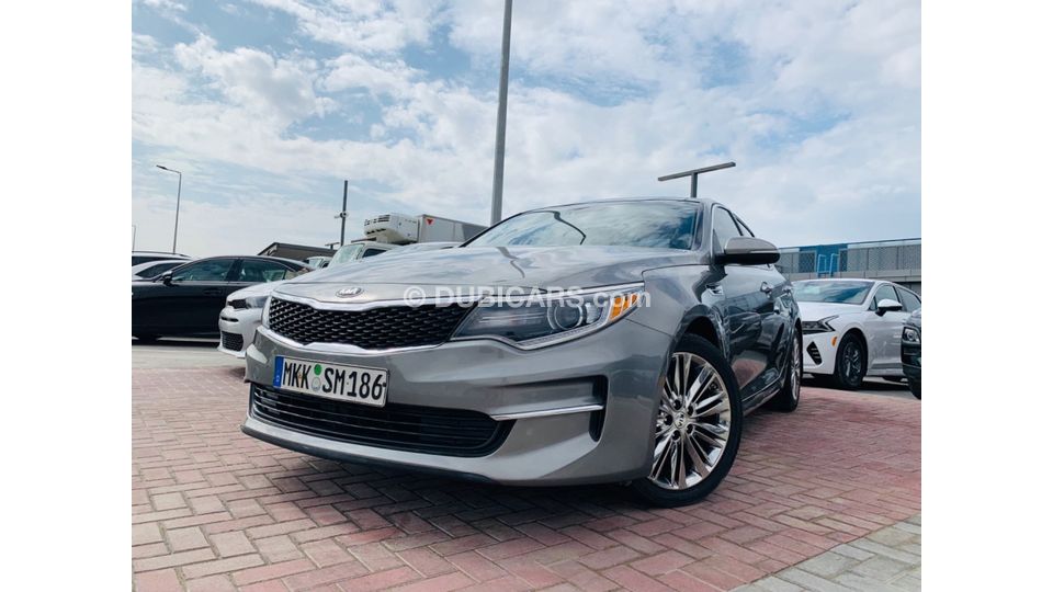 Used Kia Optima SX 2016 for sale in Sharjah 576931