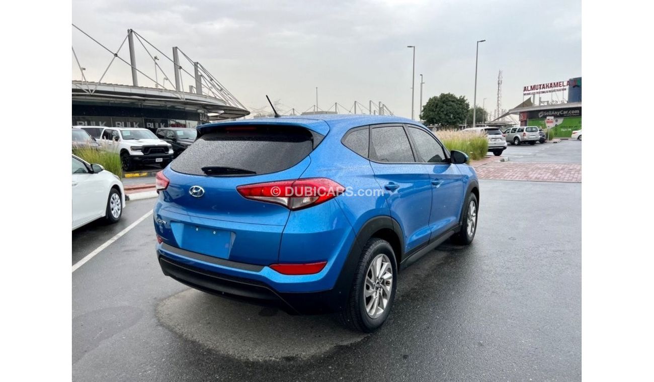 Hyundai Tucson SE 2018 KEY START ENGINE 4x4 USA IMPORTED - - - FOR UAE PASS AND FOR EXPORT AVAILABLE !!  FOR UAE 5%