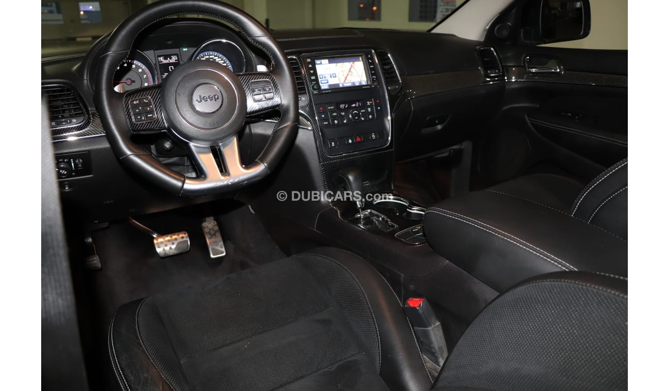 Jeep Grand Cherokee SRT8 2012 GCC under Warranty with Zero downpayment.