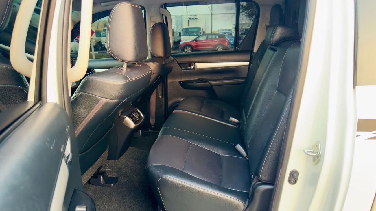 تويوتا هيلوكس GR SPORTS BODY KIT INSTALLED | 2023 | 360 VIEW CAMERA | 2.8L DIESEL ENGINE | AT | PUSH START