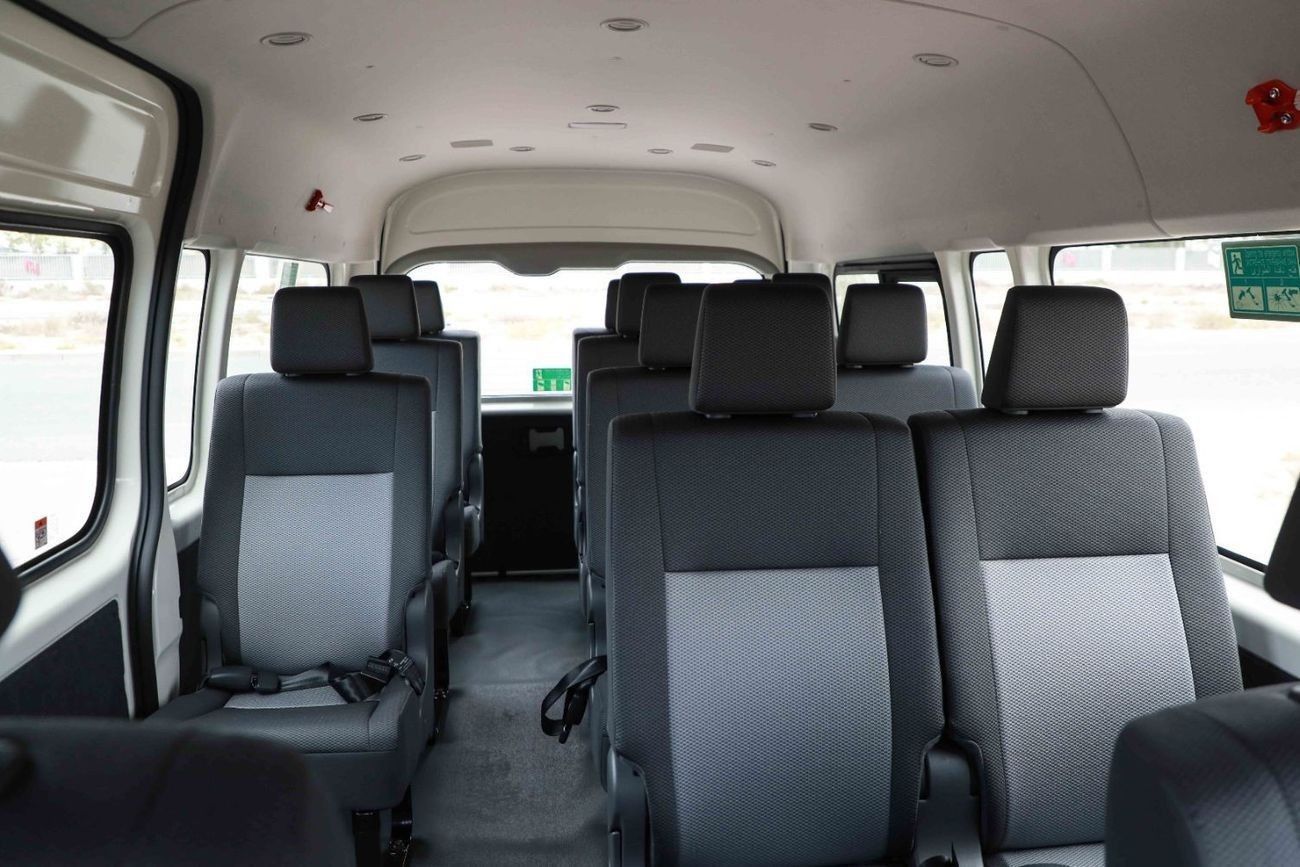 تويوتا هاياس 2025 Toyota Hiace Commuter 13Str 3.5L - White Inside Grey | Export Only