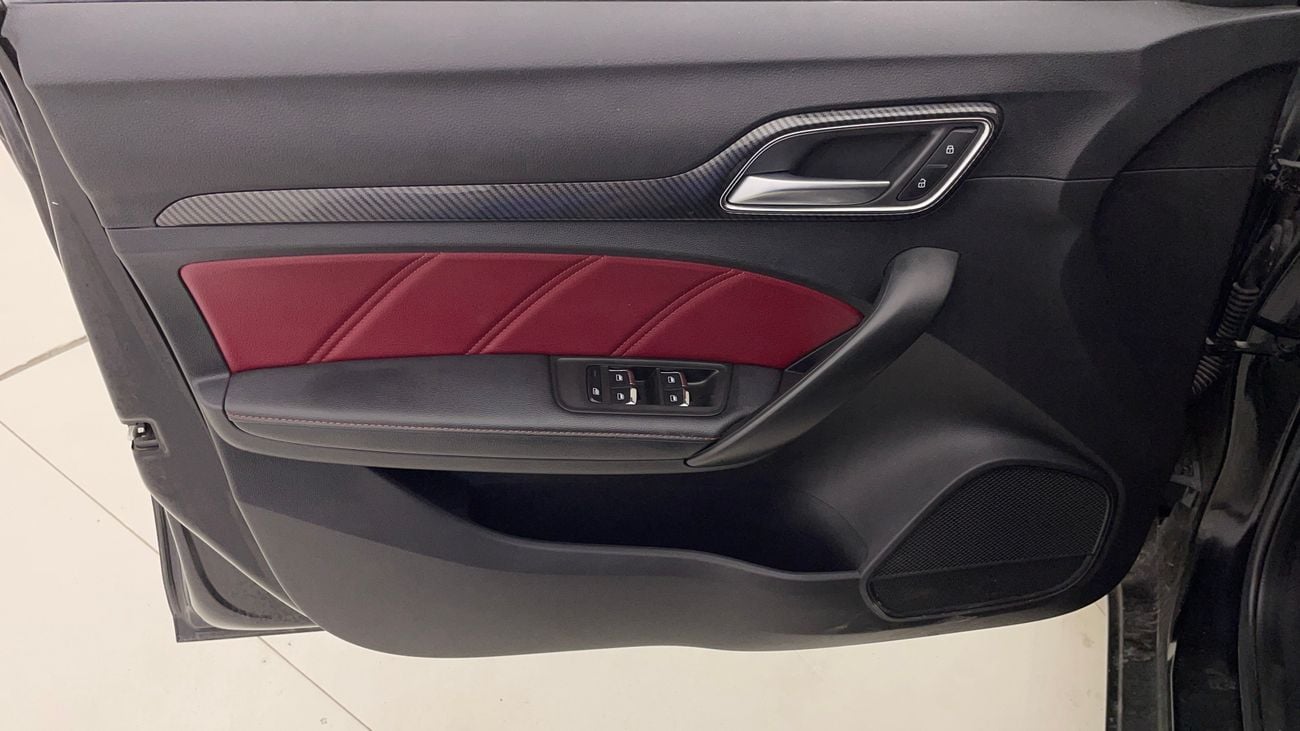 أم جي 6 LUXURY TROPHY 1.5 | بدون دفعة مقدمة | اختبار القيادة في المنزل