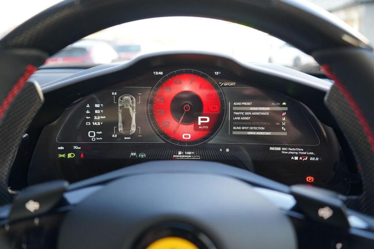 فيراري بوروسانجوي 6.5 V12 F1 DCT 4WD Euro 6 (s/s) 4dr (EXPORT ONLY)