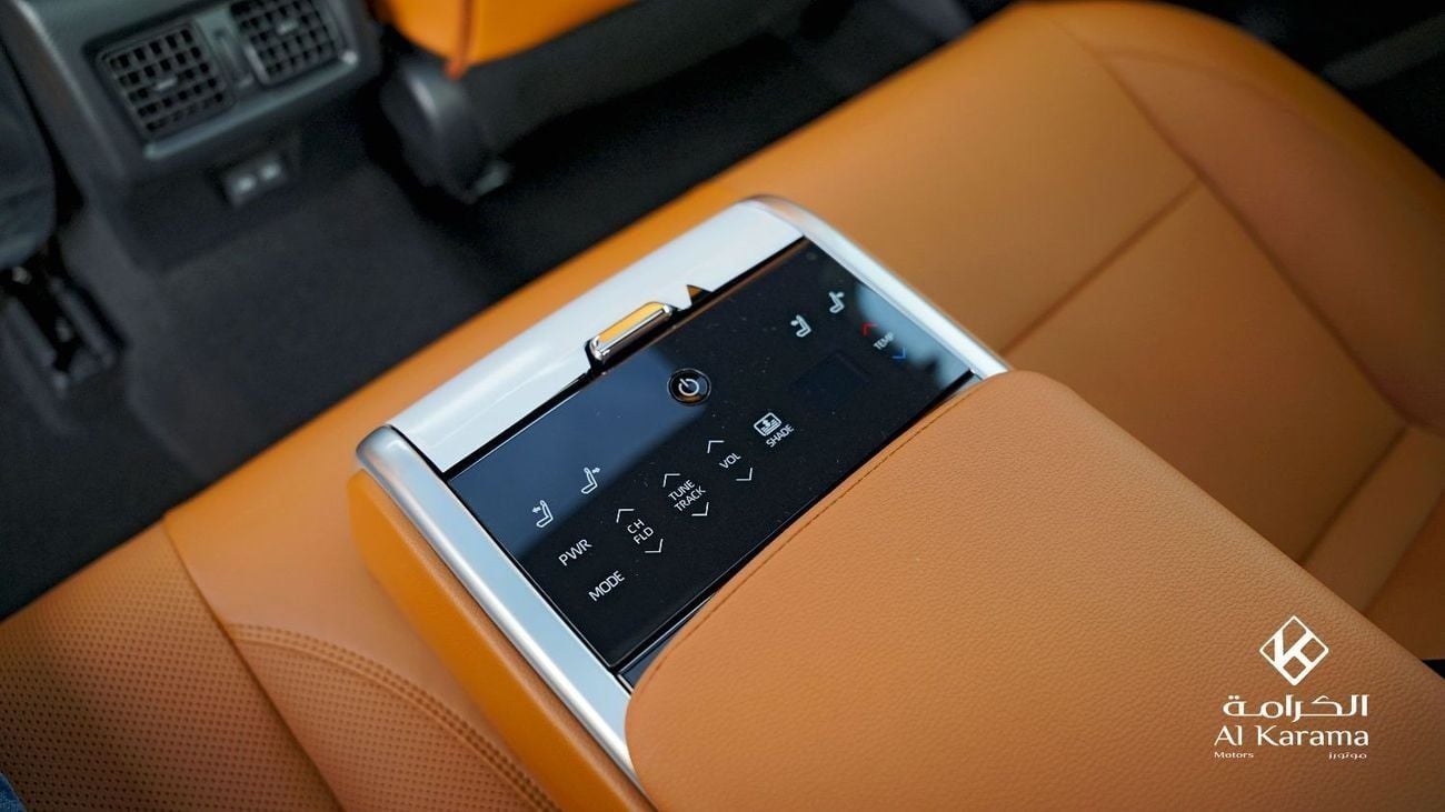 Toyota Camry Lumiere 2.5L Hybrid - Radar - JBL Sound - 360 Camera -  Touch Control Rear Seats