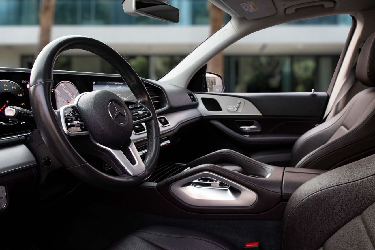 Mercedes-Benz GLE 450 450 4Matic | 3,133 P.M | 0% Downpayment | AGENCY MAINTAINED