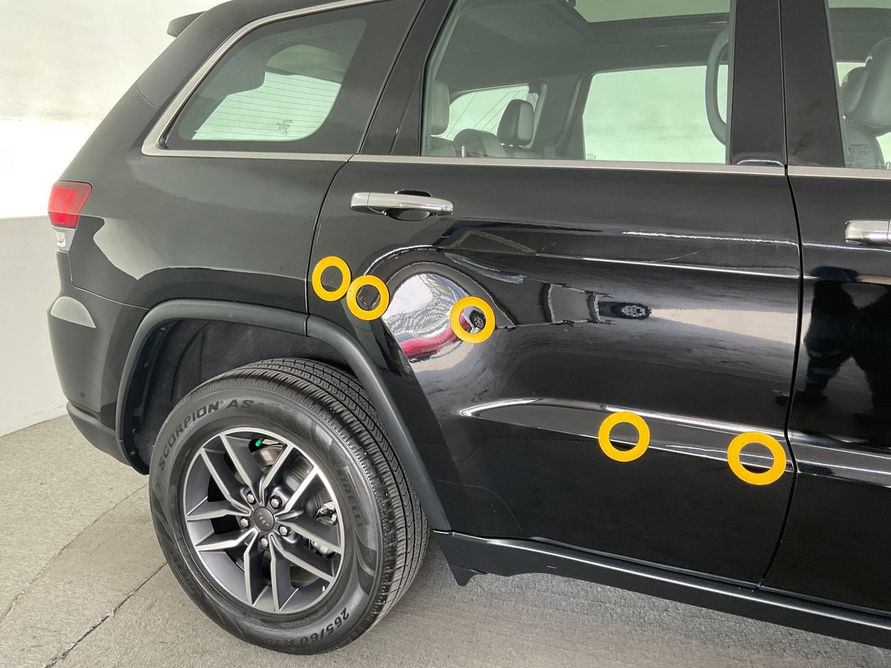 جيب جراند شيروكي 3.6 LIMITED 4WD AUTO | شامل الضمان | 0 ﺪﻔﻋﺓ ﺃﻮﻟﻯ