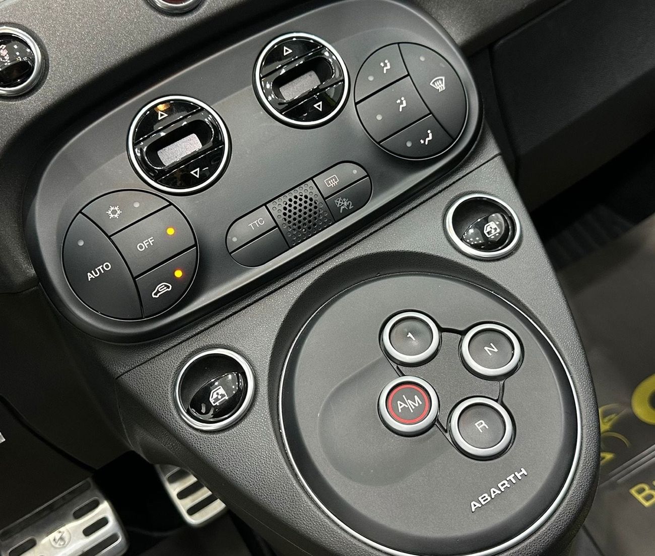 Fiat 500 Abarth 2022 Fiat Abarth Competizione Cabrio 1.4L Turbo, DEC 2026 Al Ghandi Warranty, Full Al Ghandi History