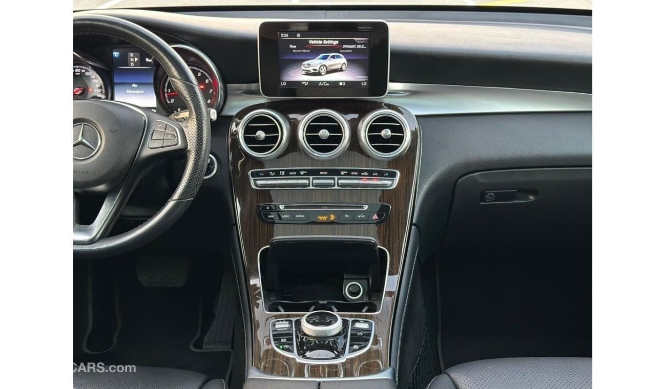 Mercedes-Benz GLC 300 4MATIC GLC-300 US 2019 (BODY KIT AMG63) // ACCIDENTS FREE // IN PERFECT CONDITION