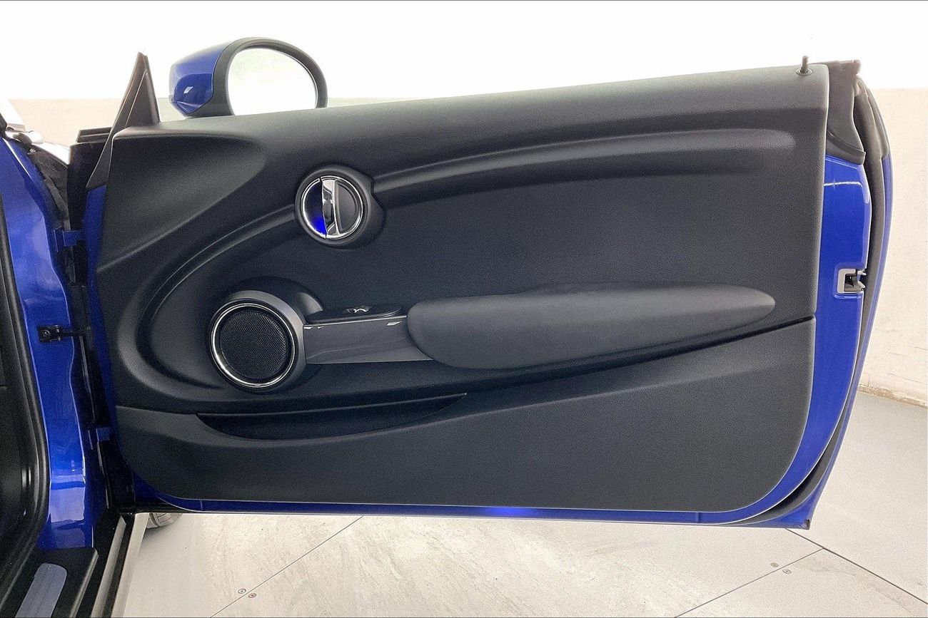 ميتسوبيشي مونتيرو GLS Premium | عرض العيد الحصري | خالية من أضرار الفيضانات