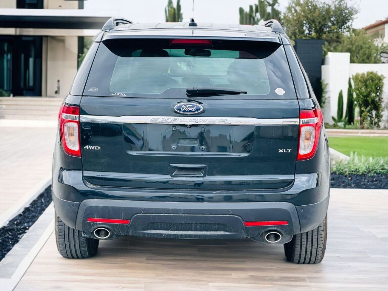 Ford Explorer AED 810 PM | FORD EXPLORER XLT 4WD | 0% DP | GCC | AGENCY MAINTAINED | WELL MAINTAINED