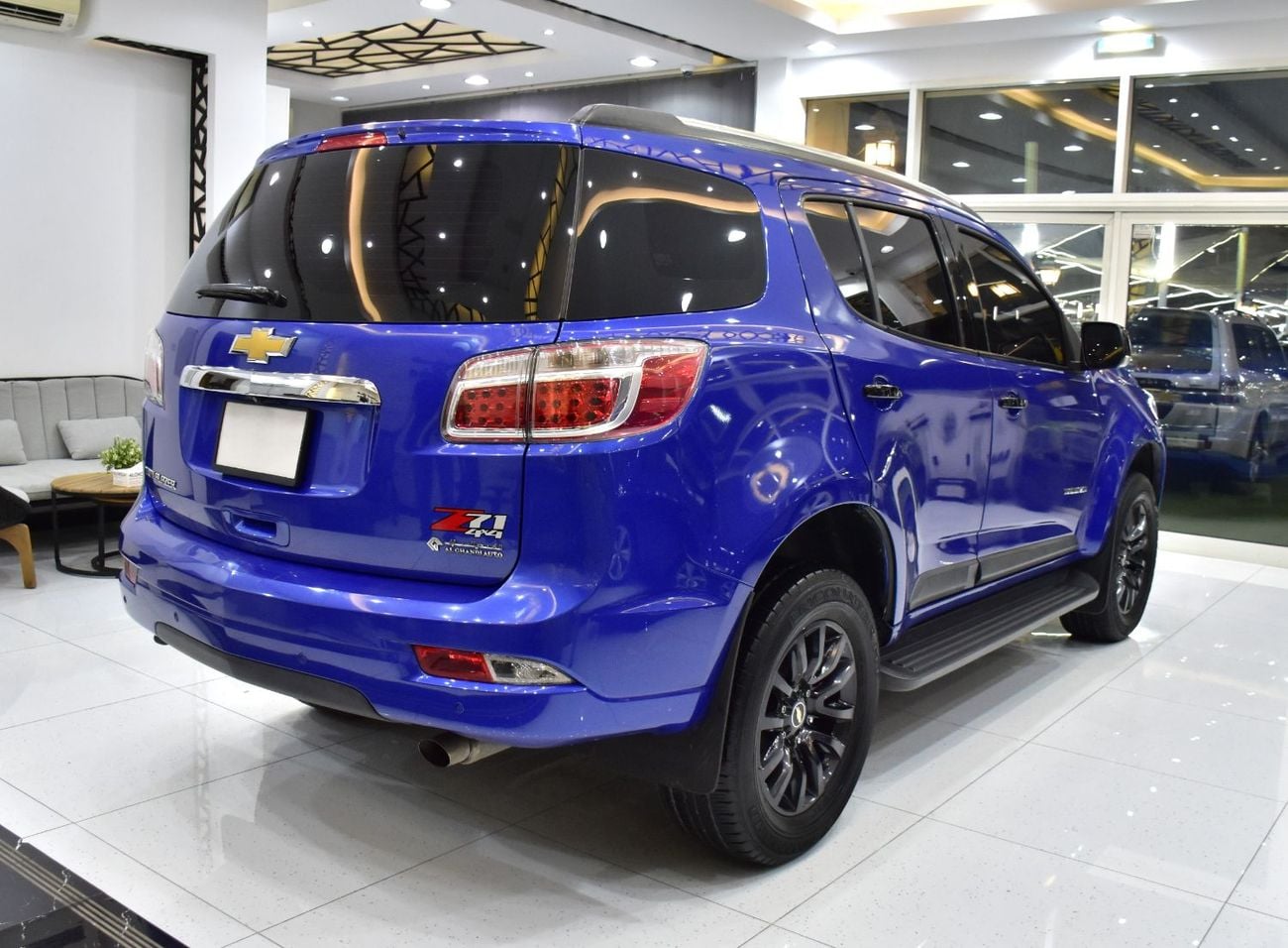 Chevrolet Trailblazer LT Z71 EXCELLENT DEAL for our Chevrolet Trailblazer Z71 ( 2018 Model ) in Blue Color GCC Specs